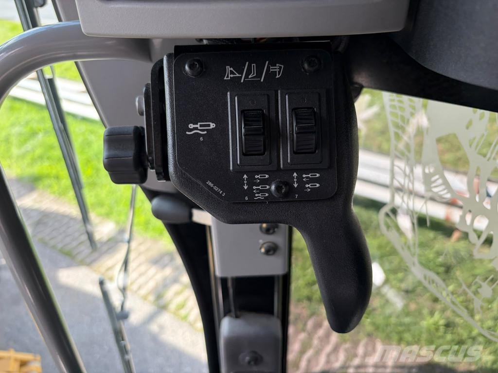 CAT 140 AWD 15A CE / TUV / EPA Trimble prepared Grederji