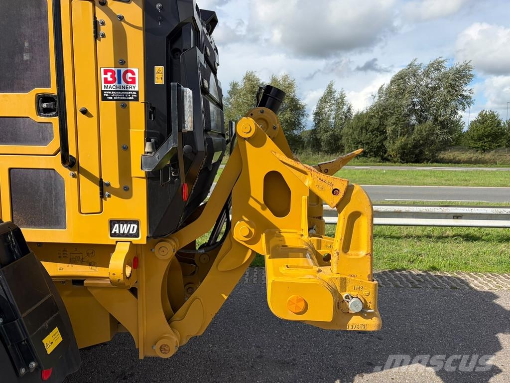 CAT 140 AWD 15A CE / TUV / EPA Trimble prepared Grederji