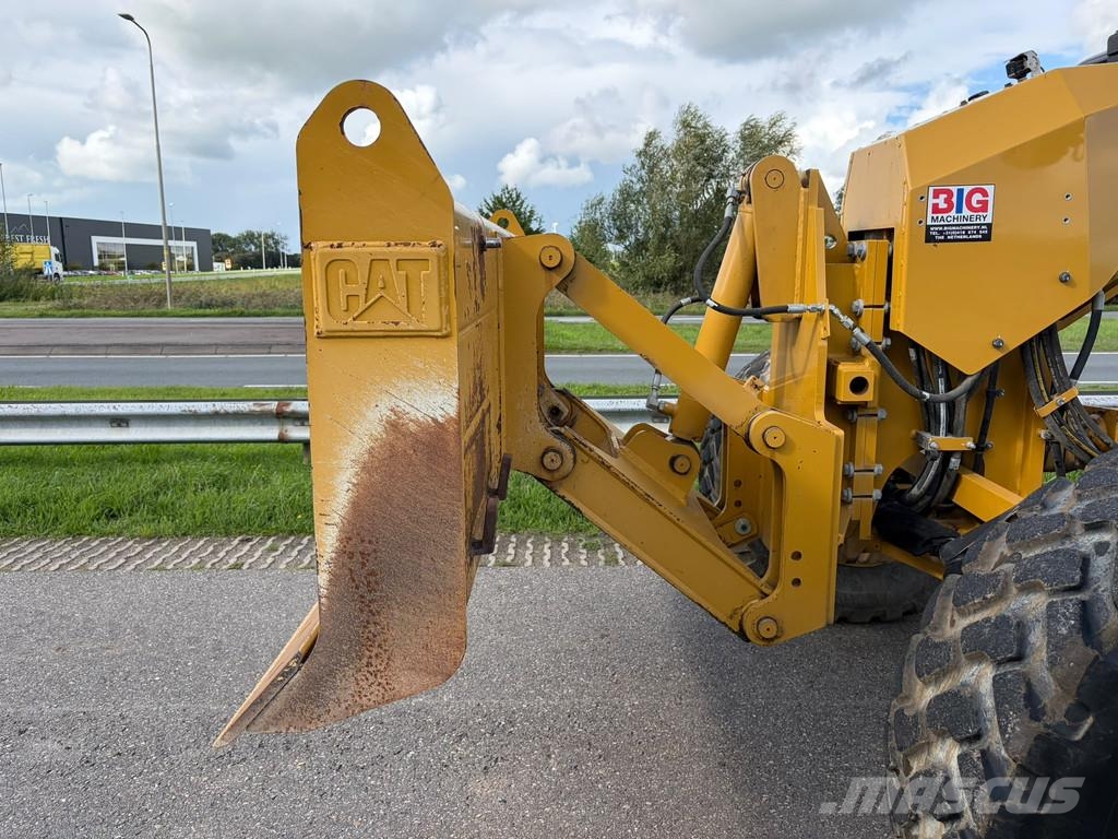 CAT 140 AWD 15A CE / TUV / EPA Trimble prepared Graders