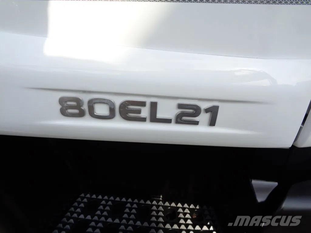 Iveco Eurocargo 80EL21 Manual + Euro 6 + Dhollandia Lift Camiones de caja de lona