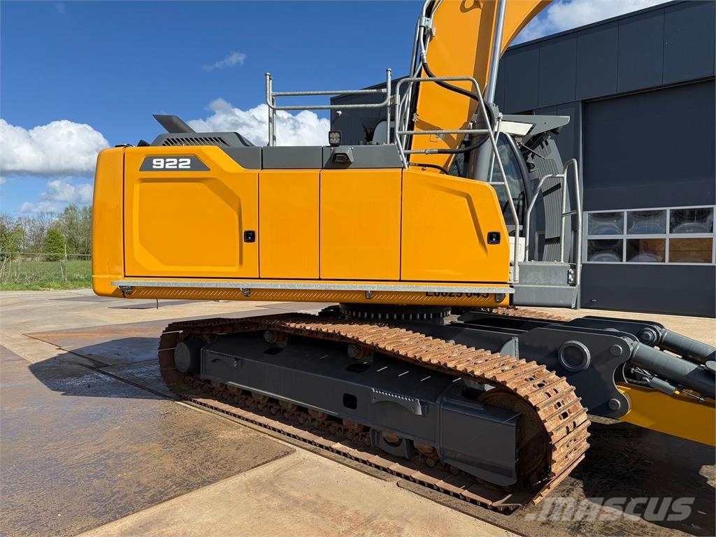 Liebherr R922 LC Car Dismantler Abrissbagger