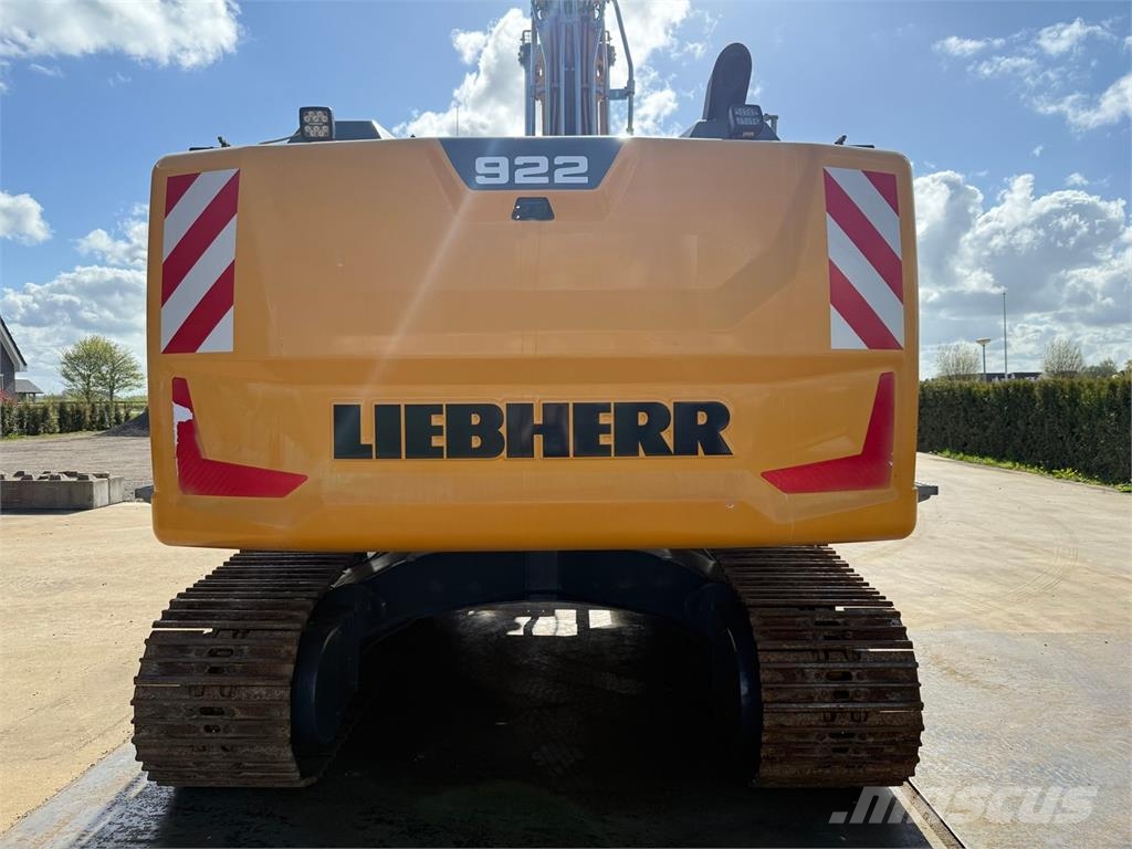 Liebherr R922 LC Car Dismantler Abrissbagger
