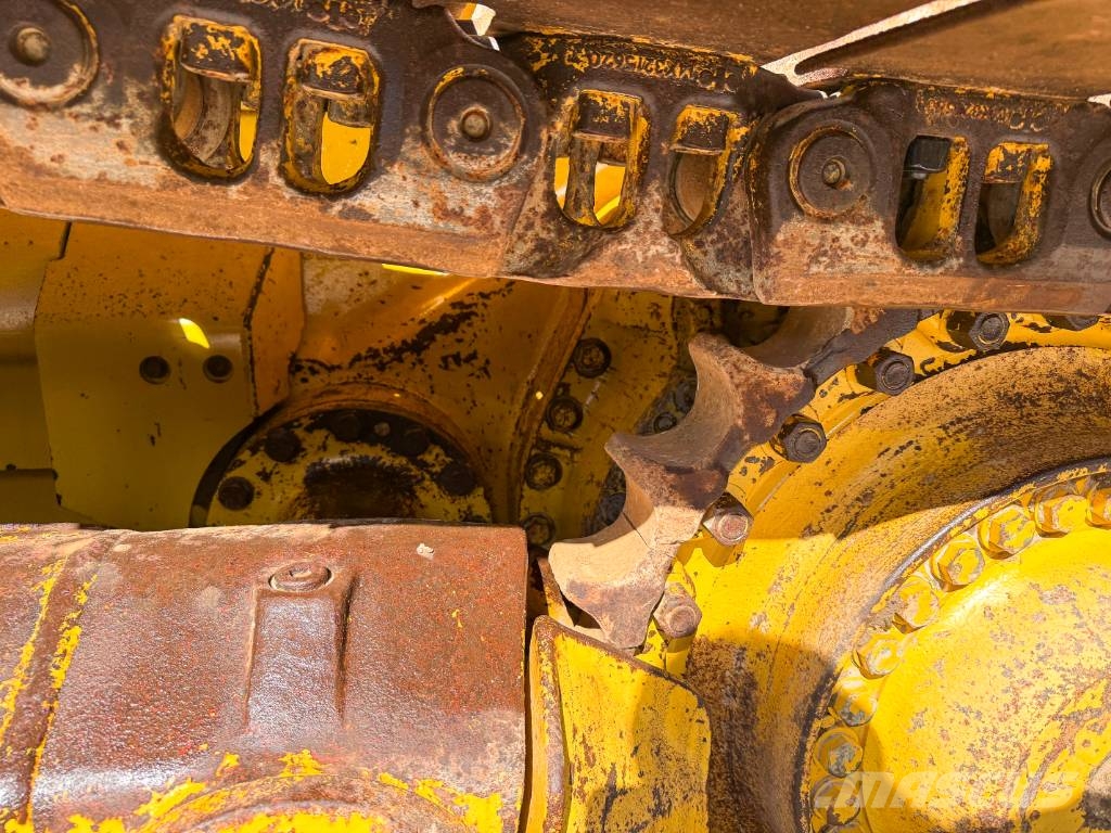Komatsu D65PXI-18 mit Heckaufreißer GPS Μπουλντόζες με ερπύστριες