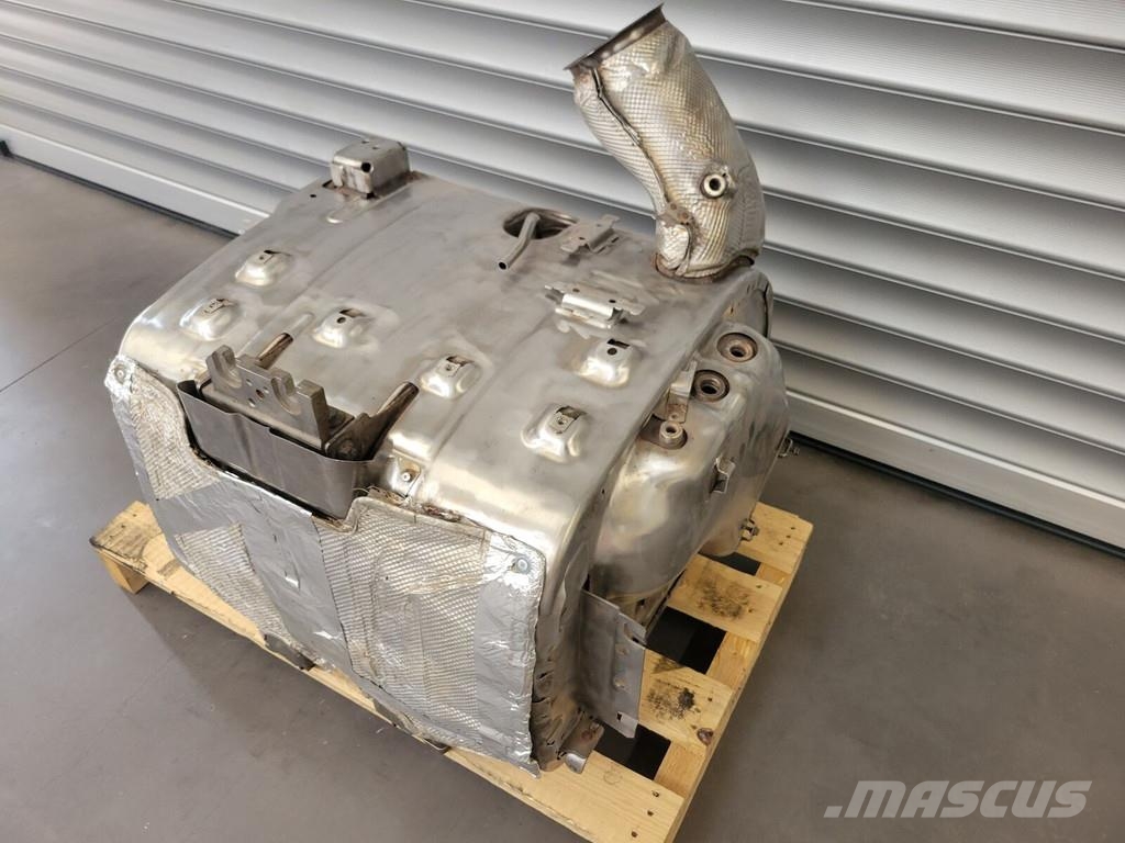 DAF XF 106 EURO 6 معدات النقل - غير ذلك
