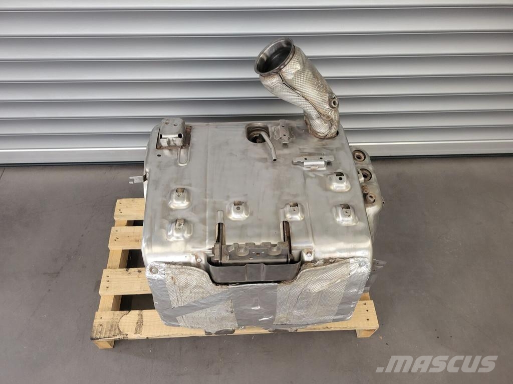 DAF XF 106 EURO 6 معدات النقل - غير ذلك