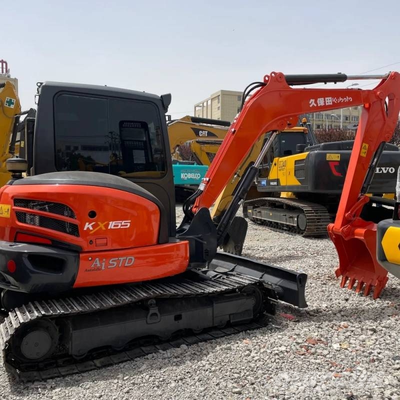 Kubota KX 165 Гусеничные экскаваторы