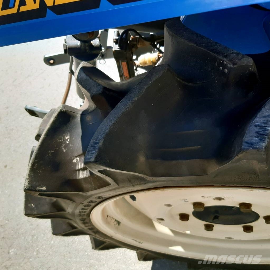 Iseki 185 LANDHOPE με φορτωτη Tractors