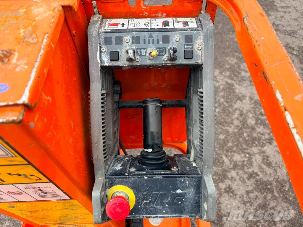 JLG 1230 ES Saxliftar