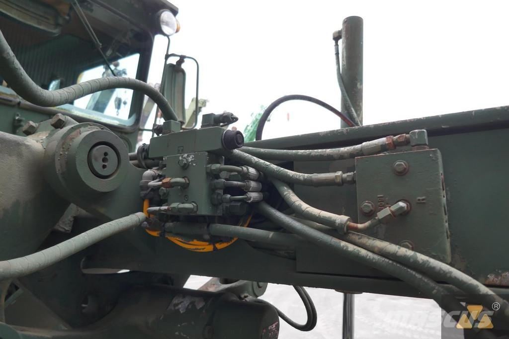 CAT 130G Ex-army Grederji