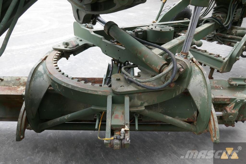 CAT 130G Ex-army Motoniveladoras