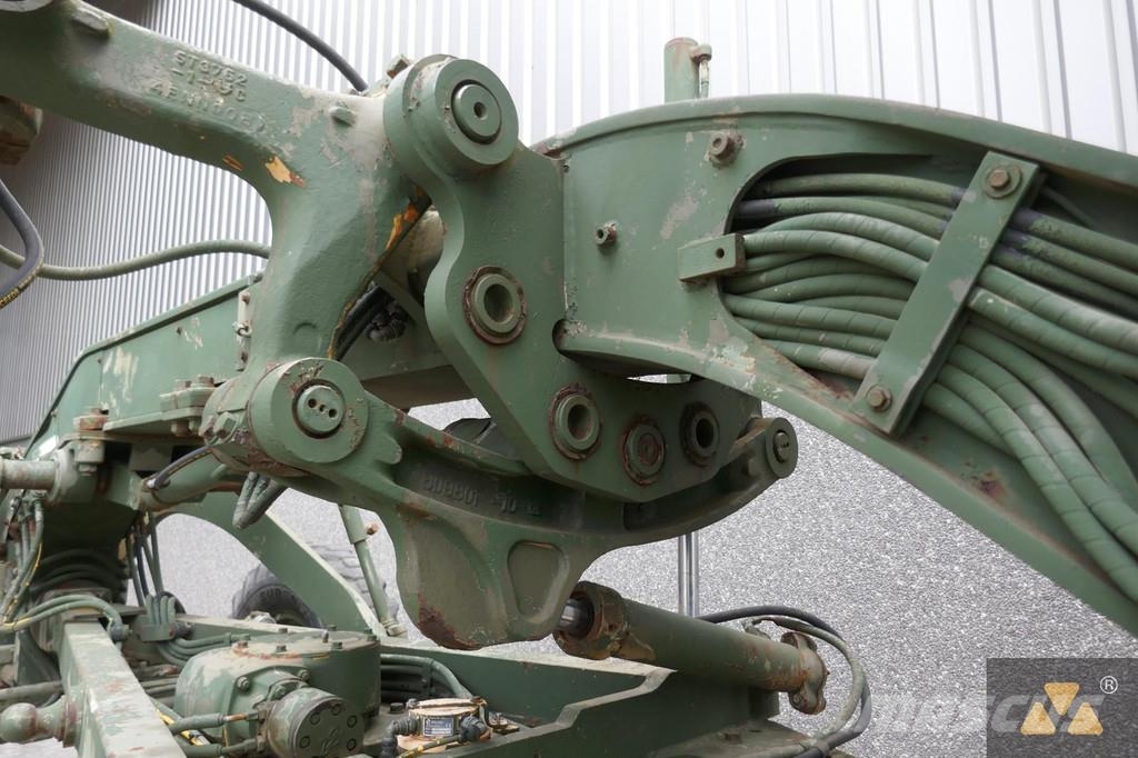 CAT 130G Ex-army Grederji