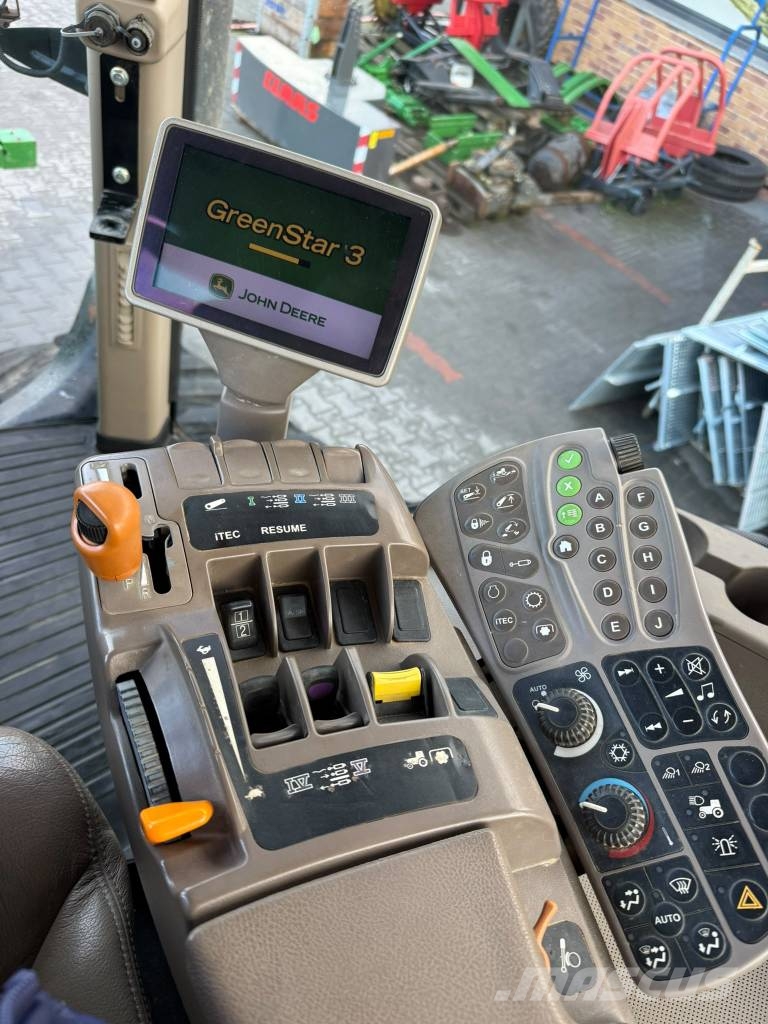 John Deere 8345 R T Traktoren