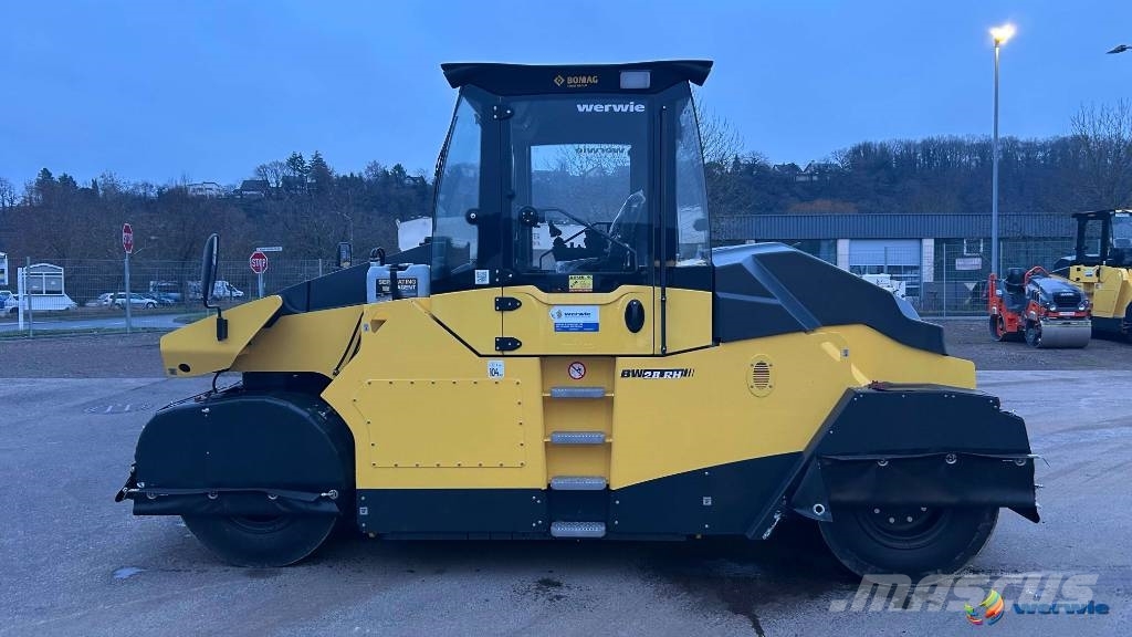 Bomag BW 28 RH Rodillos sobre neumáticos