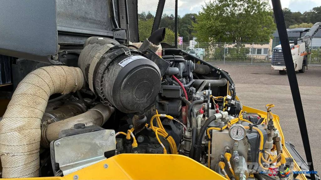 Bomag BW 28 RH Pneumorehvidega rullid