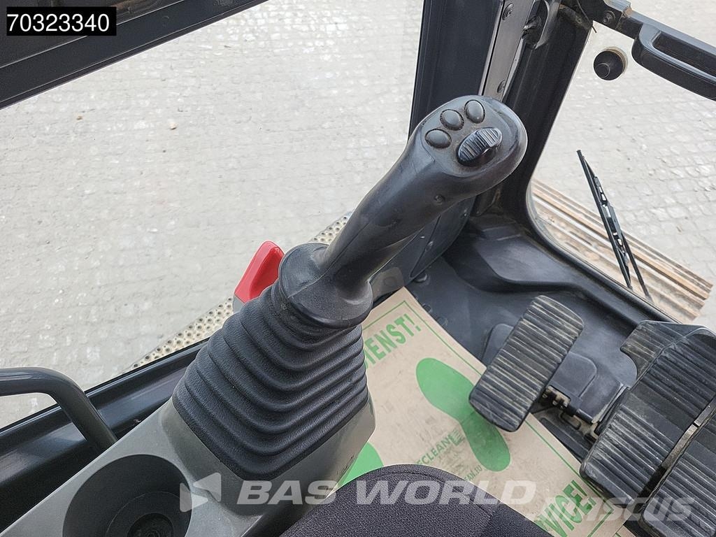 Komatsu PC240 LC-10 Εκσκαφείς με ερπύστριες