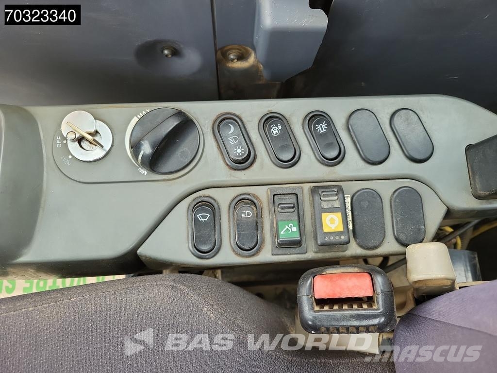 Komatsu PC240 LC-10 Εκσκαφείς με ερπύστριες