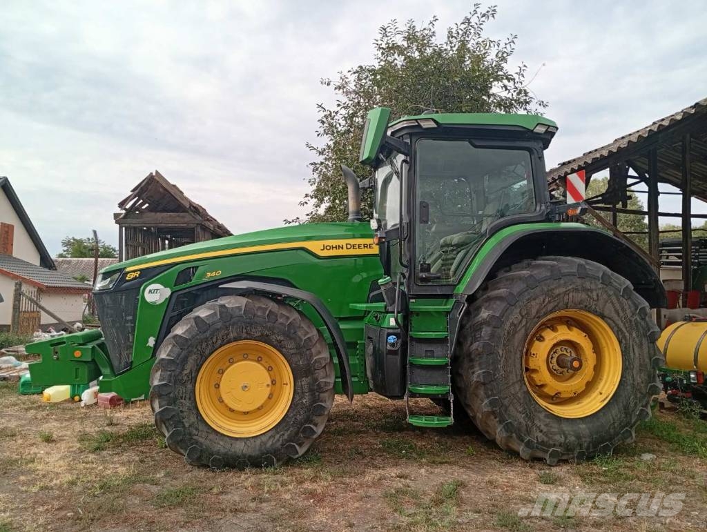 John Deere 8R 340 Traktori