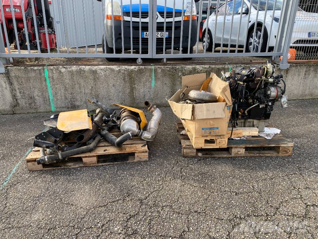 Manitou MT1440 100P/ST3B-S2 Moteur a réparer Τηλεσκοπικοί τροχοφόροι φορτωτές