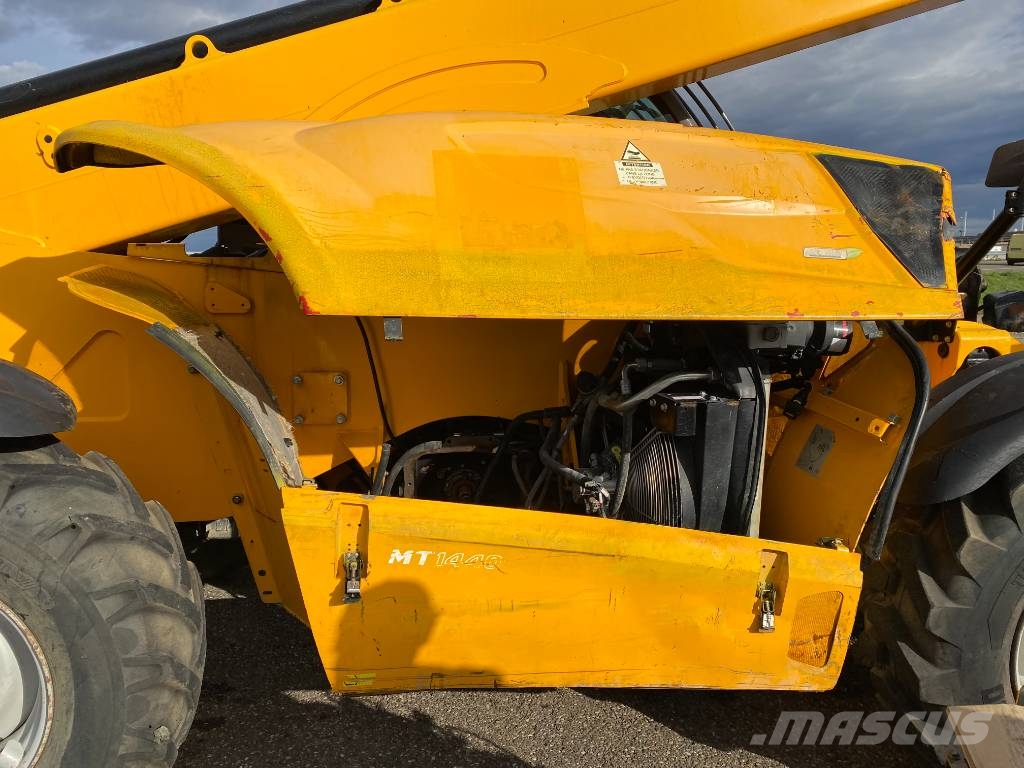 Manitou MT1440 100P/ST3B-S2 Moteur a réparer Τηλεσκοπικοί τροχοφόροι φορτωτές