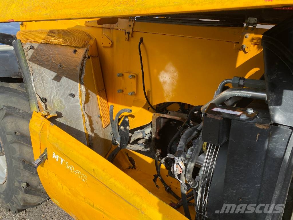 Manitou MT1440 100P/ST3B-S2 Moteur a réparer Τηλεσκοπικοί τροχοφόροι φορτωτές
