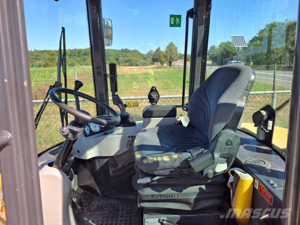 New Holland W 60 B TC | 2014 لوادر بعجل
