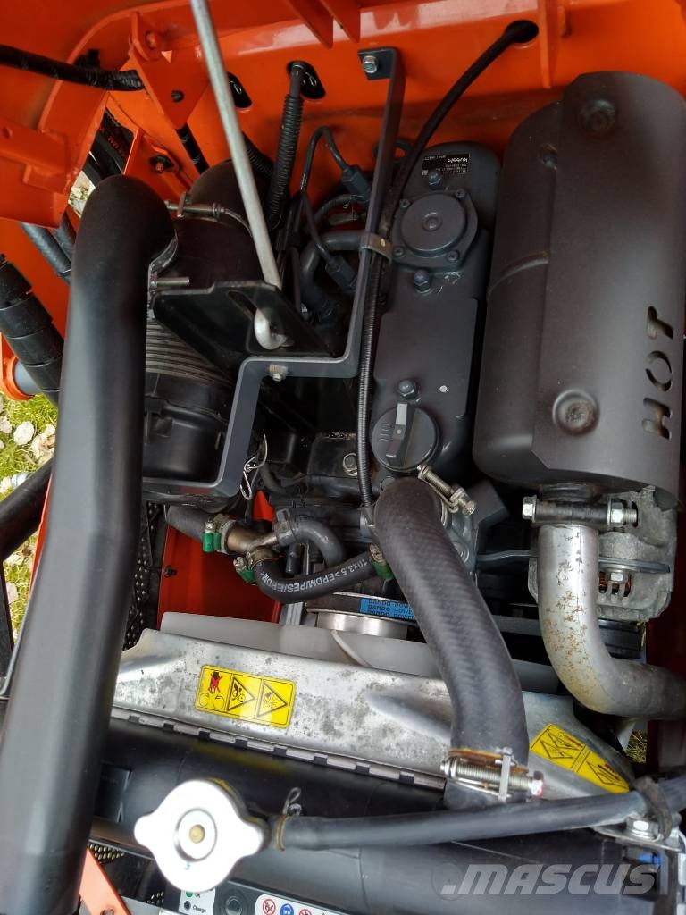 Kubota B1241 Compacttrekkers