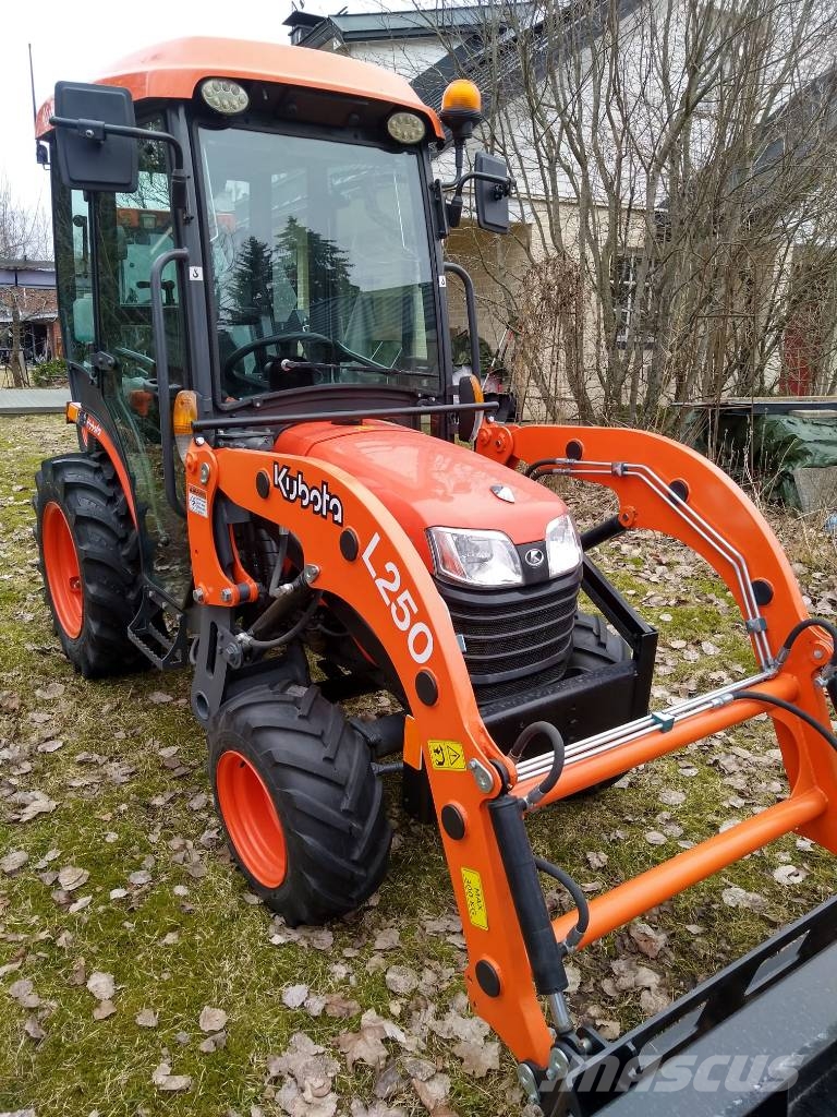 Kubota B1241 Compacttrekkers