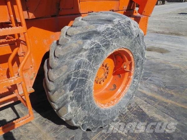 Hitachi LX70 Wheel loaders