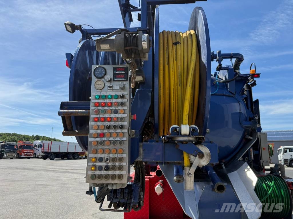 Mercedes-Benz Actros 4151 V8 8x8 Hvidtved Larsen RECycler 410 Paine-/imuautot