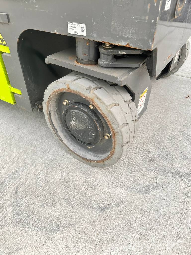 Zoomlion ZS 1212 DC-LI Platforme foarfeca