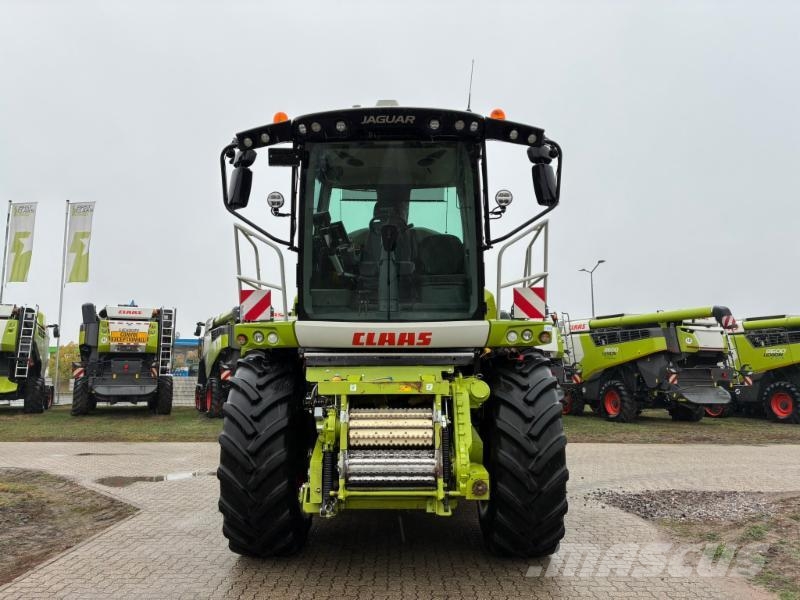 CLAAS JAGUAR 930 E5 Selbstfahrende Häcksler