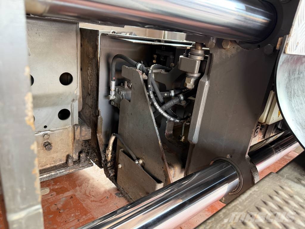 Volvo P6820C ABG Asfalto klotuvai