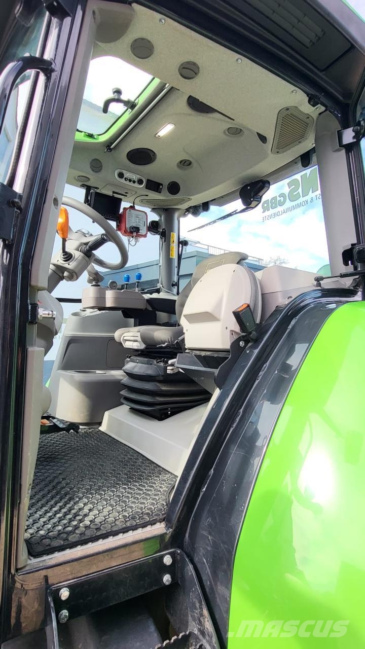 Deutz-Fahr 6135C TTV Tractors