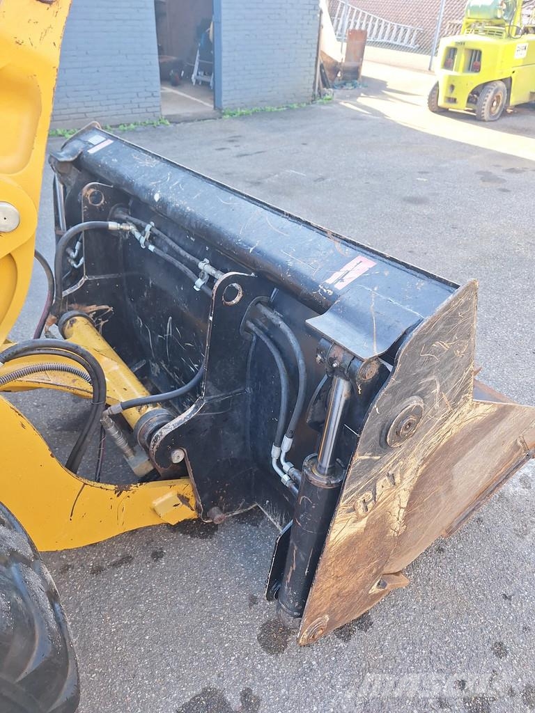 CAT 906M 906M Φορτωτές με λάστιχα (Τροχοφόροι)