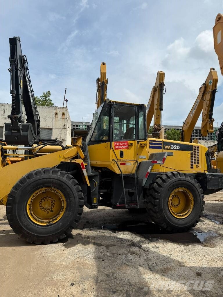 Komatsu WA 320-5 Hjullastare