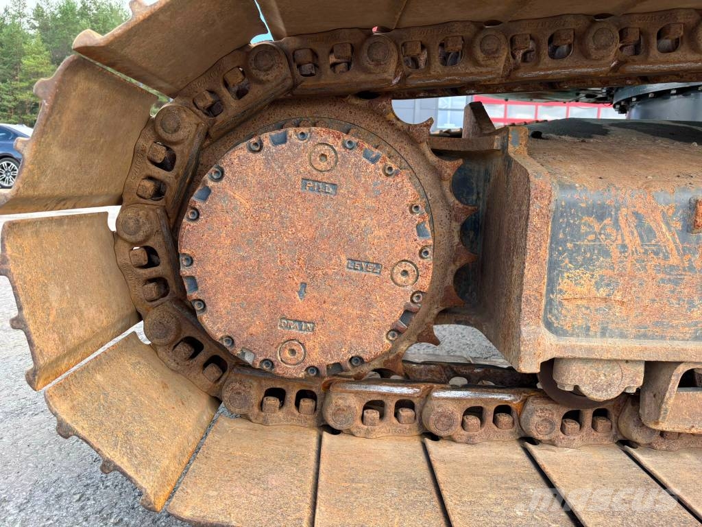 Kobelco SK 260 SR LC-3 / Rototilt, Rasvari حفارات زحافة