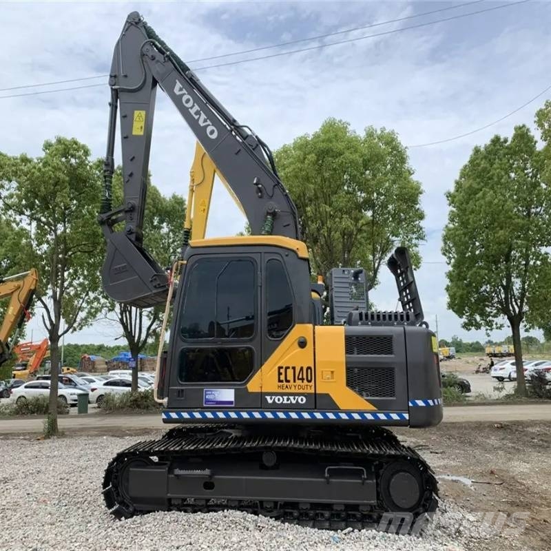 Volvo EC 140 Гусеничні екскаватори
