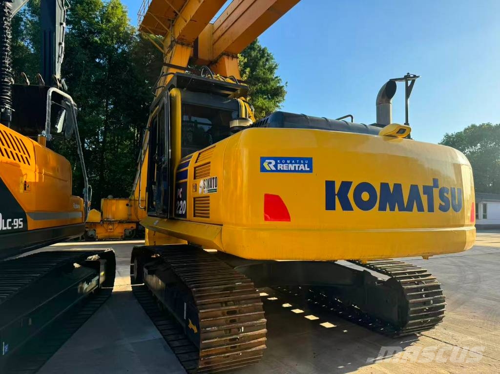 Komatsu PC 220-8 Pásové rýpadlá