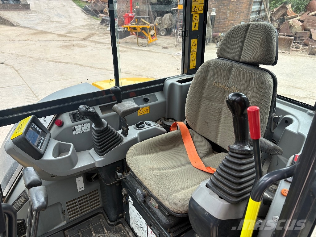 Komatsu PC 55 MR 小型挖掘机