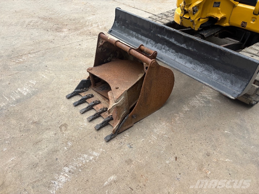 Komatsu PC 55 MR 小型挖掘机
