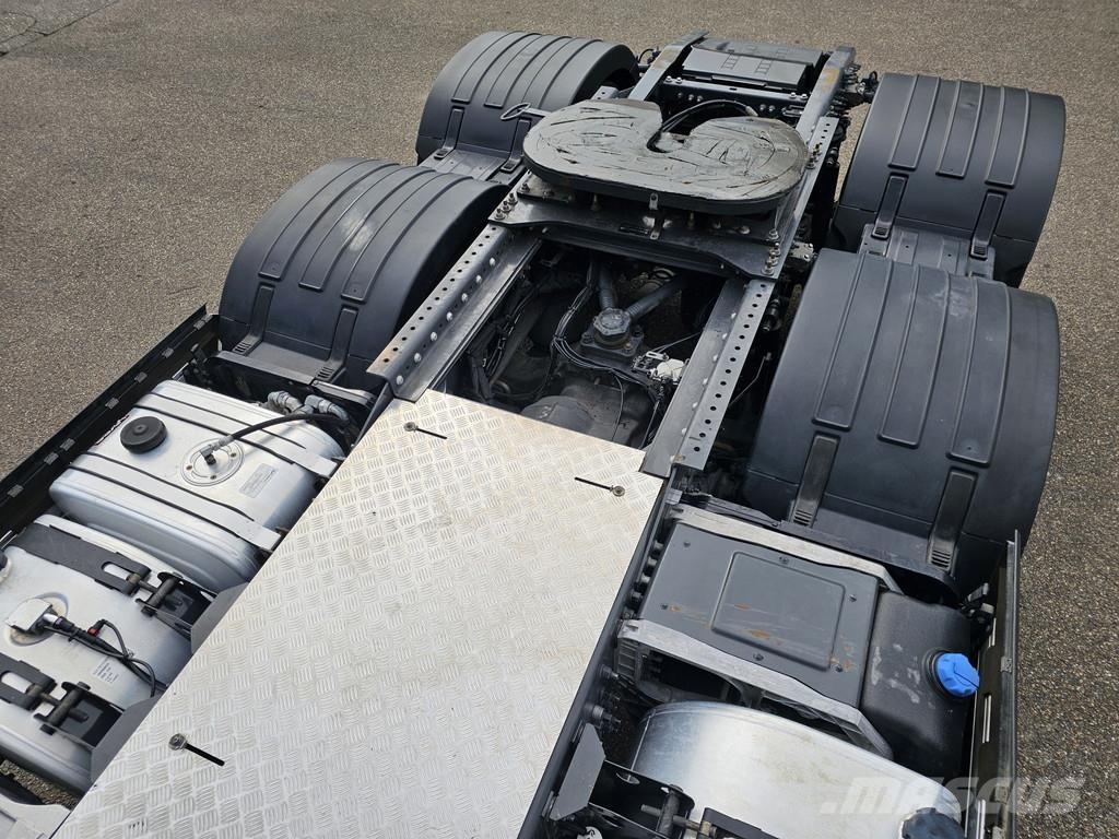 Volvo FH 16.750 6X4 / RETARDER / FULL AIR / 80 T Dragbilar