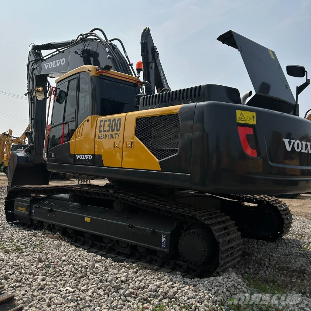 Volvo 300 Pelle sur chenilles