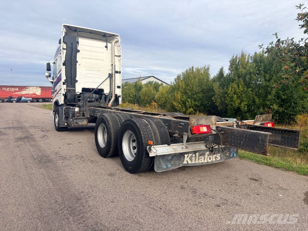 Volvo FH 64 Kamioni-šasije