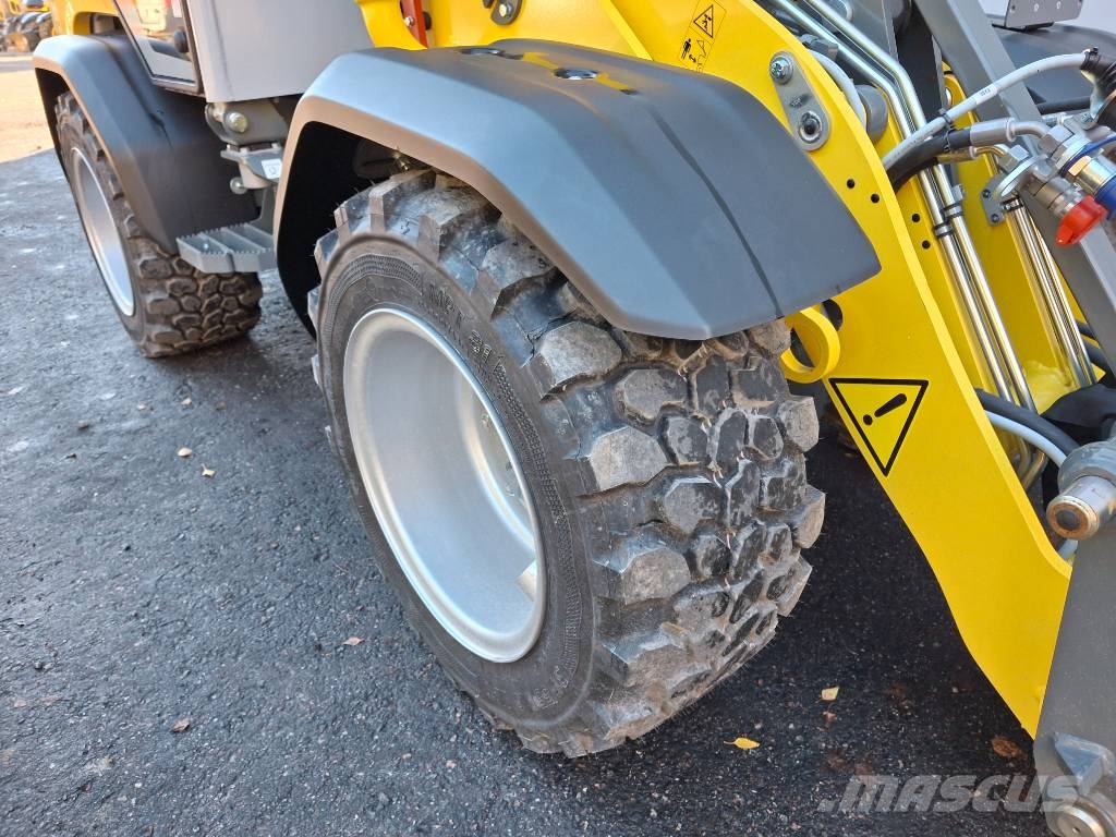 Wacker Neuson WL 28 Iekrāvēji uz riteņiem