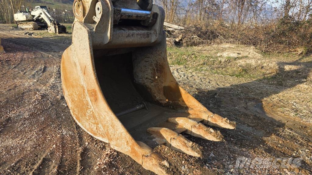 Liebherr R 954 B HD Paletli ekskavatörler