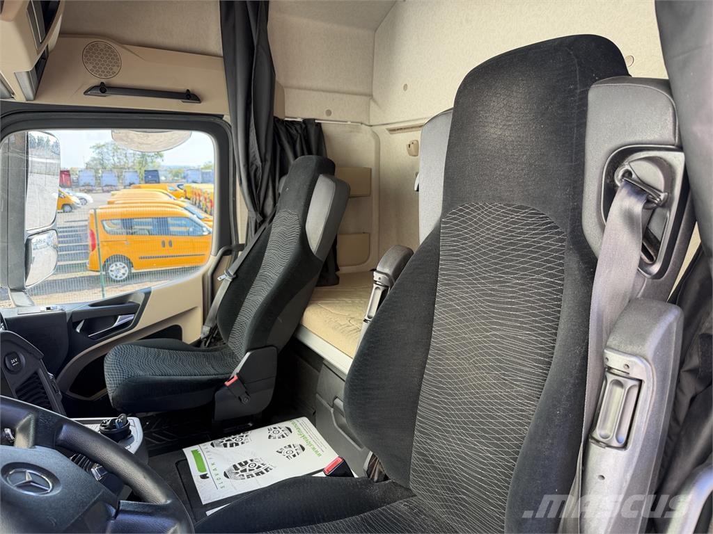 Mercedes-Benz Actros VIN 573 Traktorske jedinice