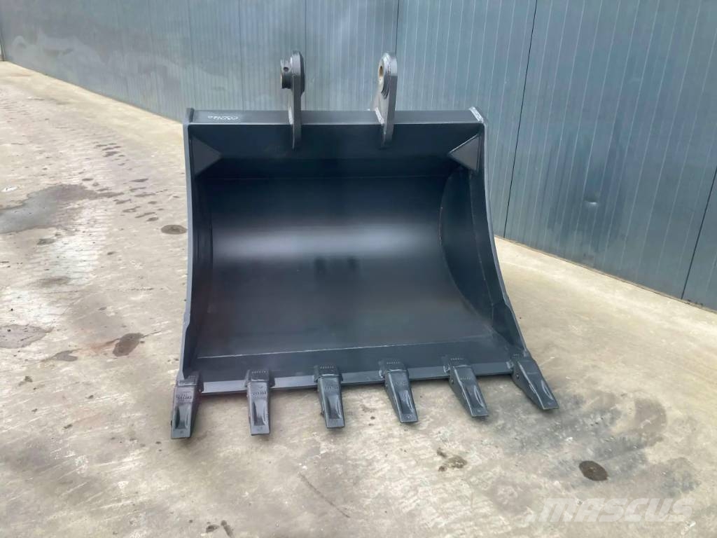 Doosan DX225 Bakken
