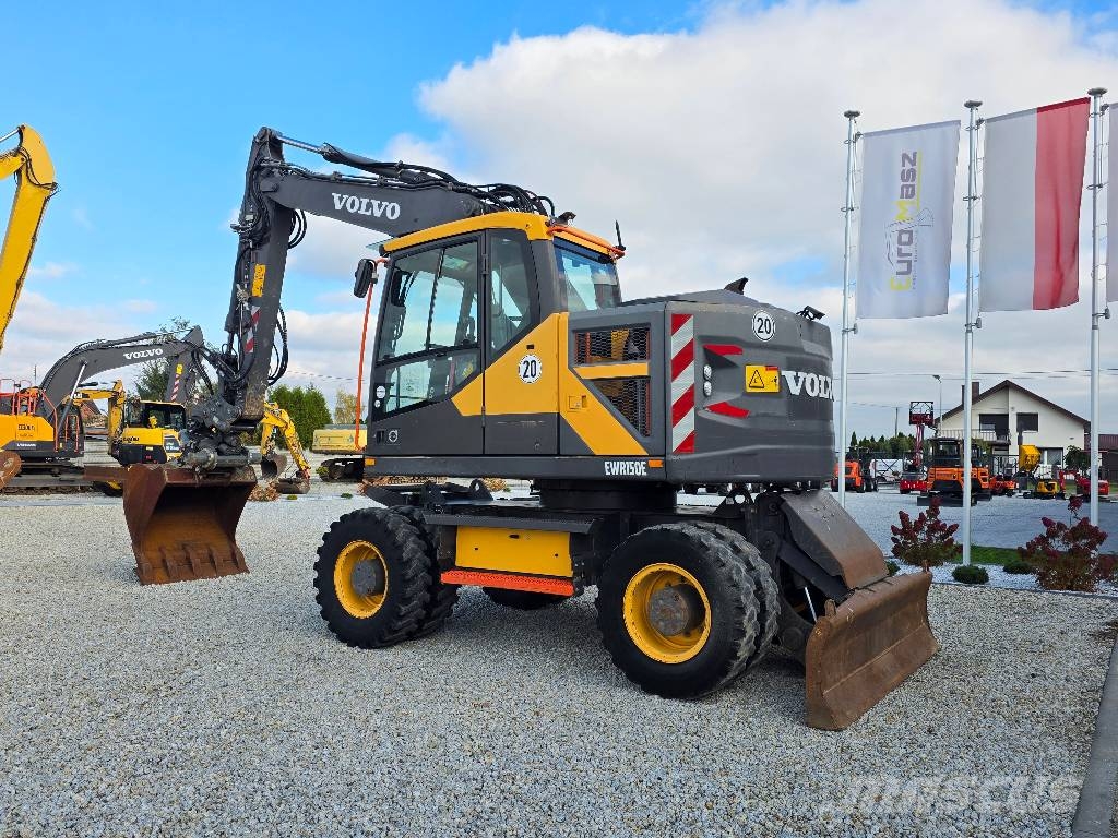 Volvo EWR 150E, 2016 ROK, GŁOWICA, PŁYWAJĄCE RAMIĘ Колісні екскаватори