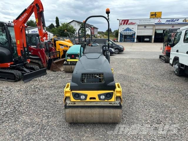 Bomag BW 100 AD M-5 Walze / 17.000 EUR Divvalču grunts veltņi