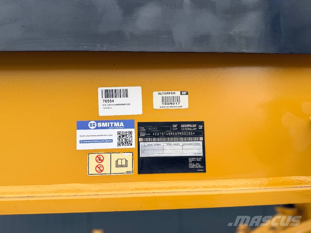 CAT 140M3 Niveleuse